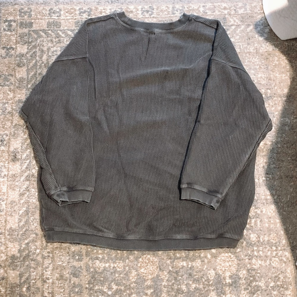Aerie sweatshirt